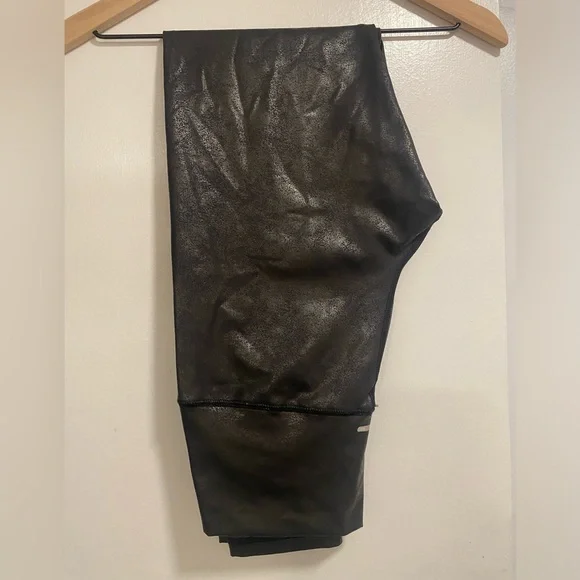 NWOT! Aerie Crackle High Waisted Leggings - Picture 3 of 7